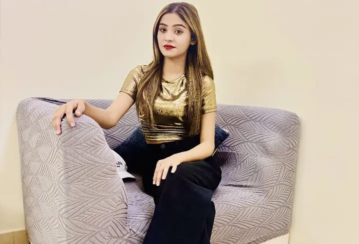 book now call girls in Dehradun